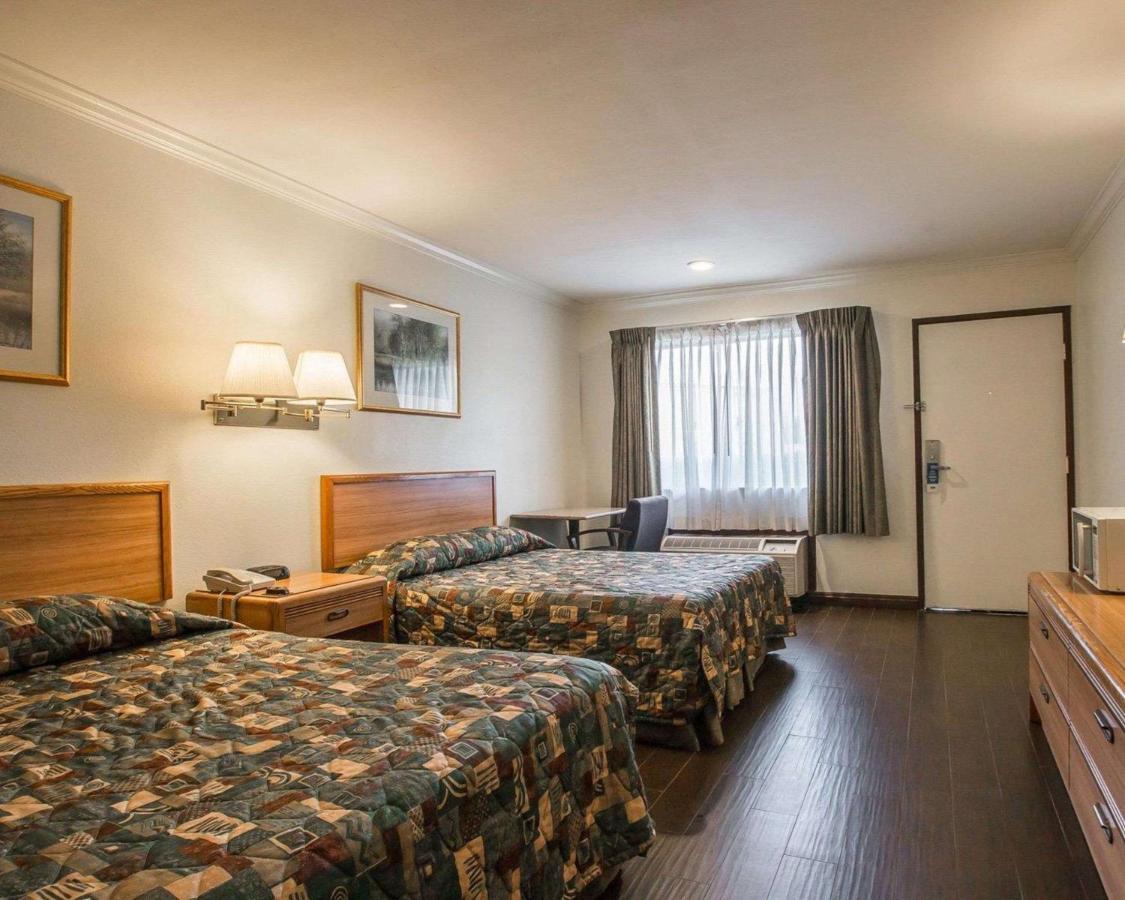 Palm Inn Hotel Near Tyler Mall Riverside Εξωτερικό φωτογραφία