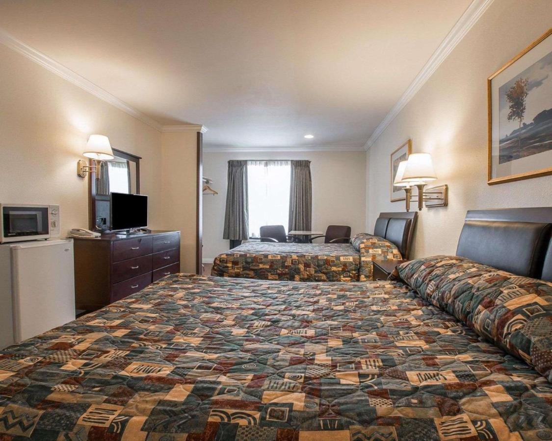 Palm Inn Hotel Near Tyler Mall Riverside Εξωτερικό φωτογραφία