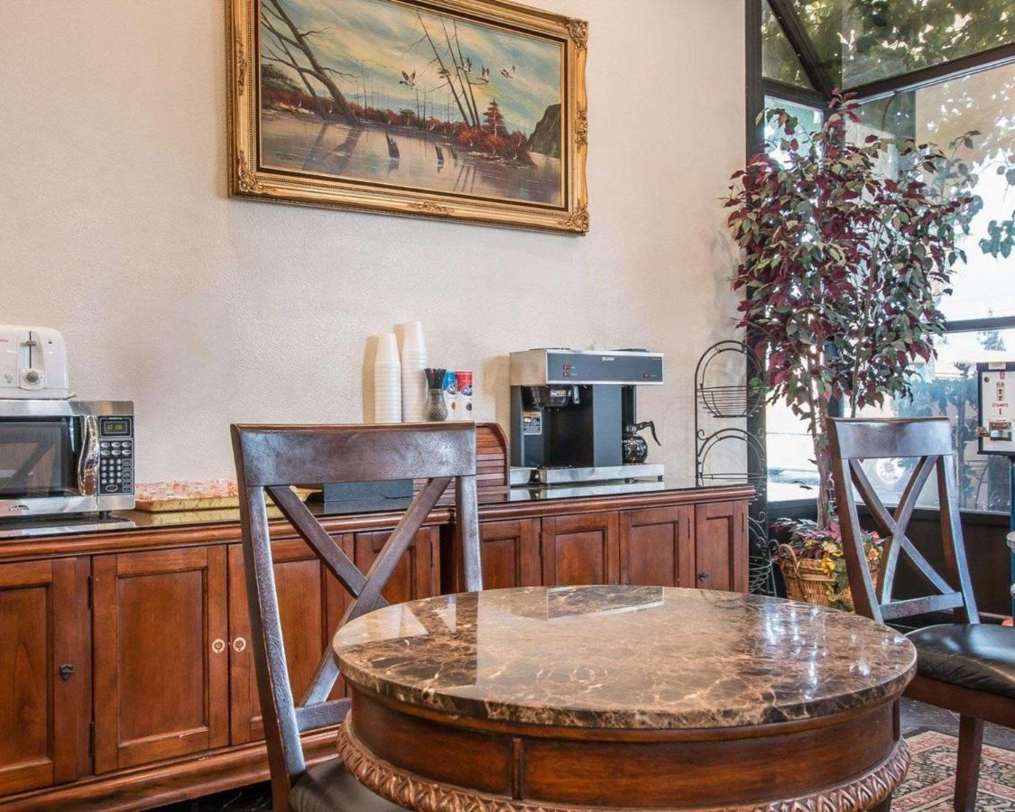 Palm Inn Hotel Near Tyler Mall Riverside Εξωτερικό φωτογραφία